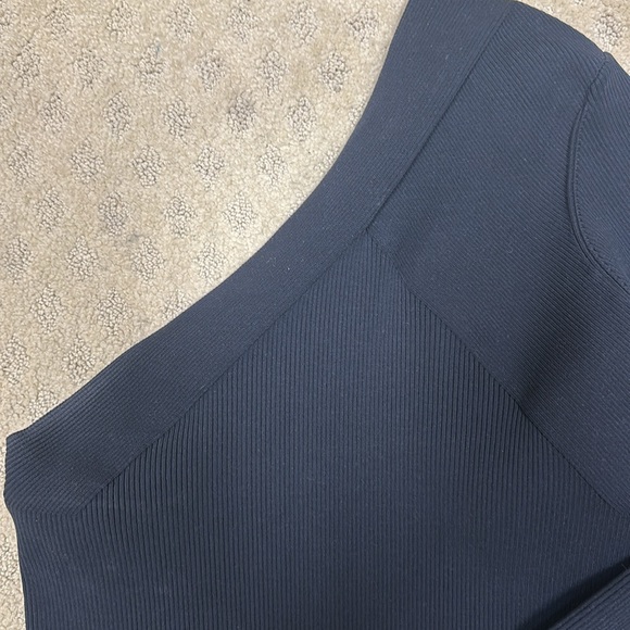 Theory black knit,  one shoulder, long sleeve top - Picture 3 of 5